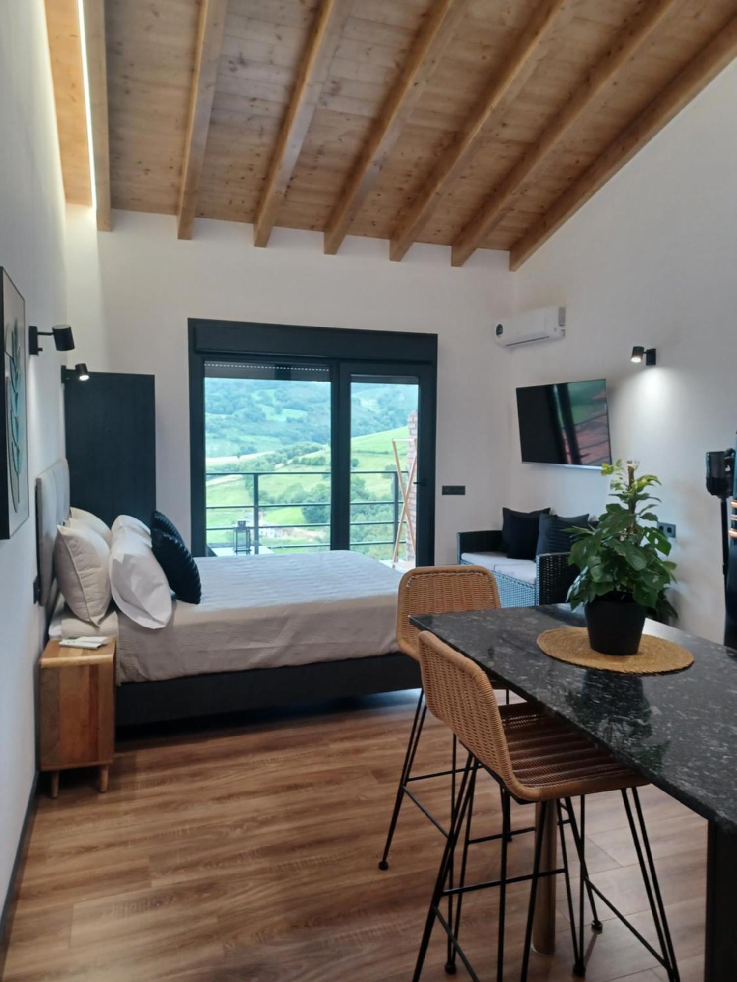 Apartamentos El Llanin Кангас-де-Оніс Екстер'єр фото